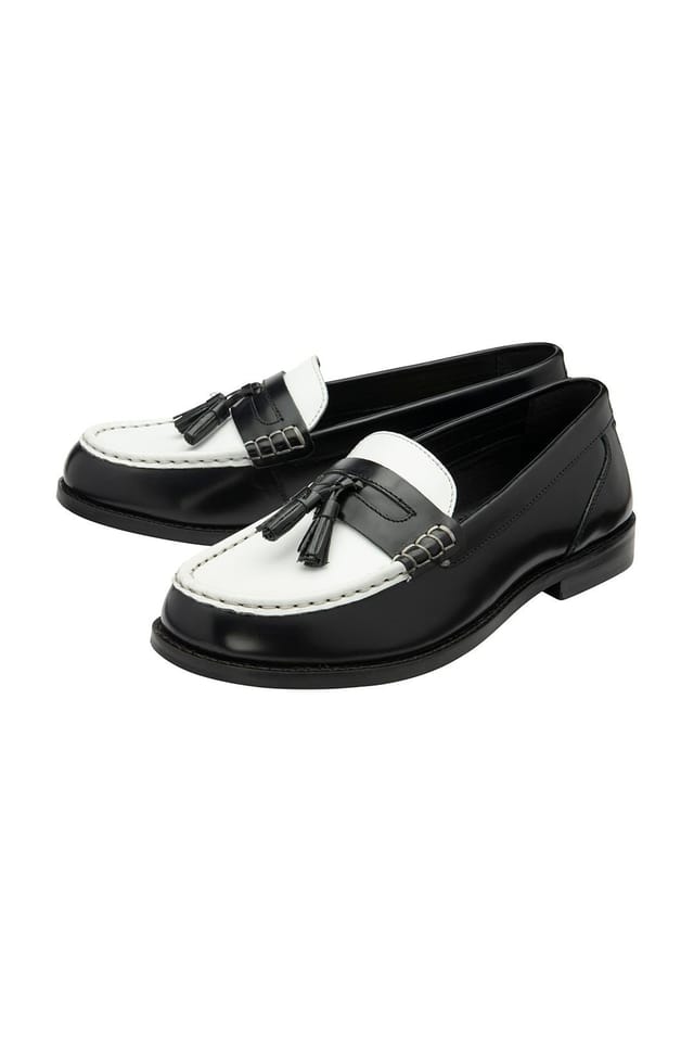 Ravel Ravel Women's Black & White Leather 'Millport' Loafers - 2
