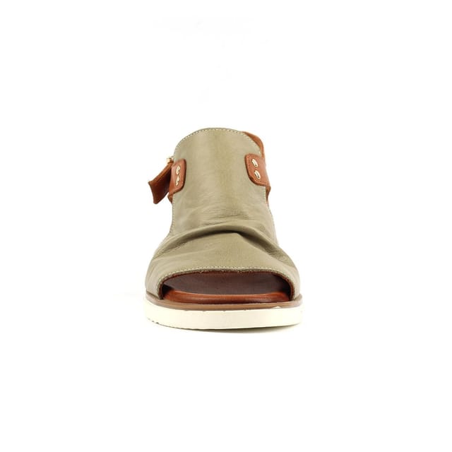 Lunar Lunar Women's Steffi Leather Wedge Sandals in Green - 2
