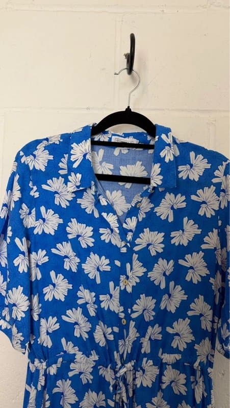 sweet SALT Sweet Salt Blue & White Floral Daisy Maxi Midi Dress – Size M