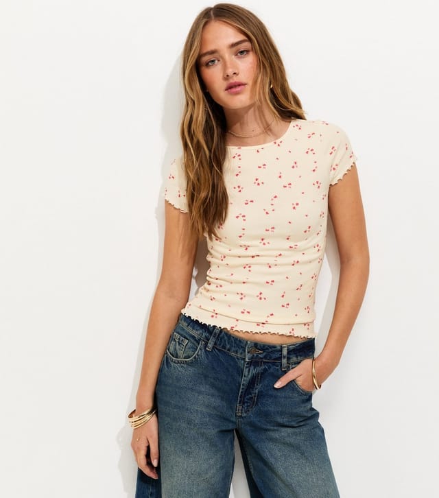 New Look Women's Cream Floral Print Short Sleeve Top New Look - 2