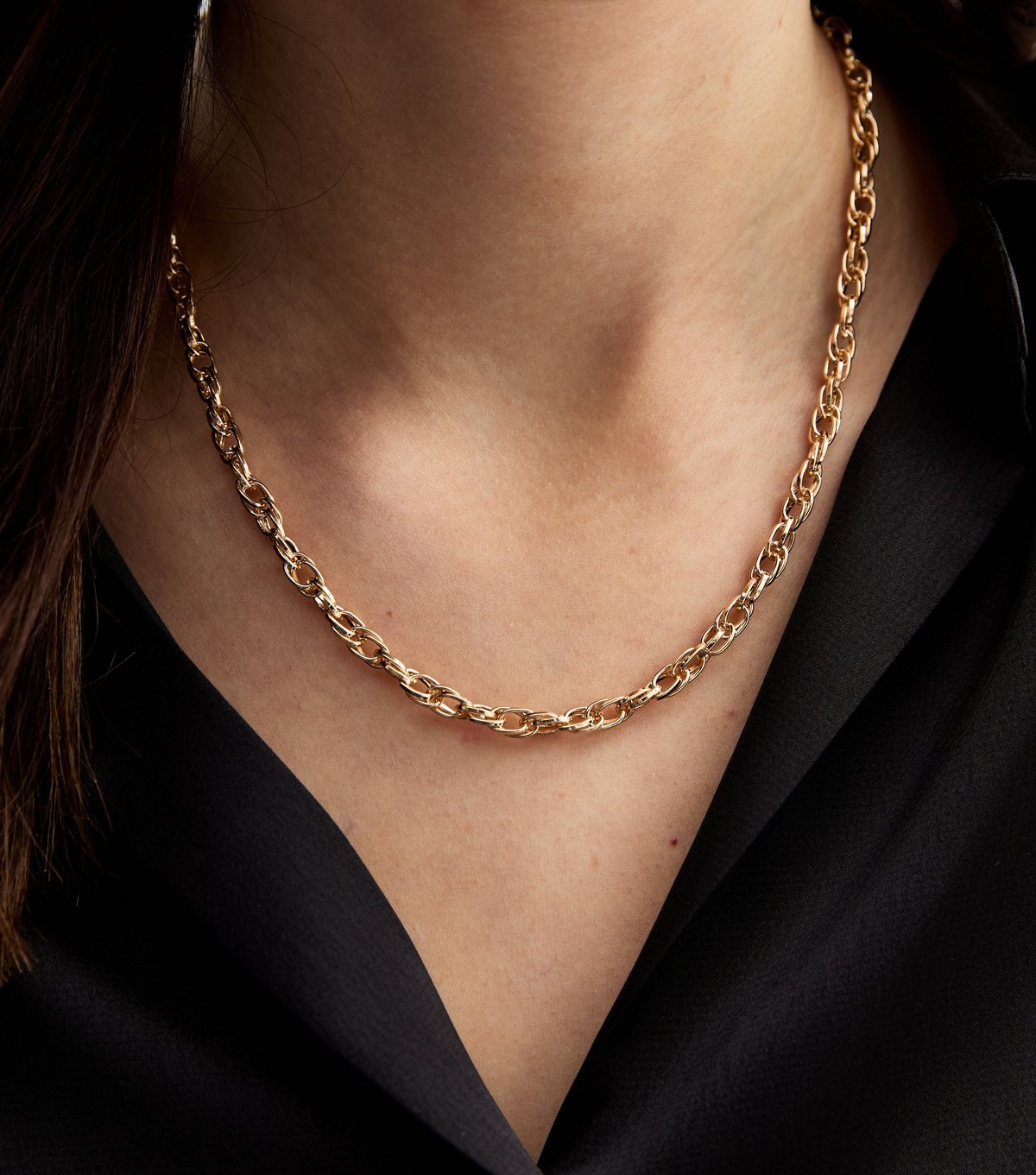 New Look Gold Tone Chain Link Necklace New Look - 2