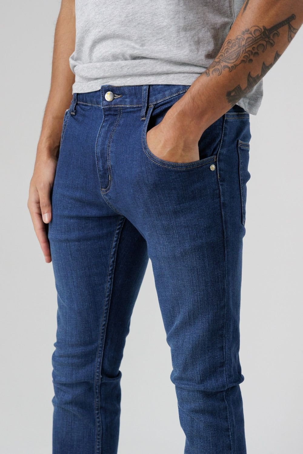 Monkee Genes Monkee Genes Men's Slim Fit Mid-Rise Denim Jeans in Blue - 4