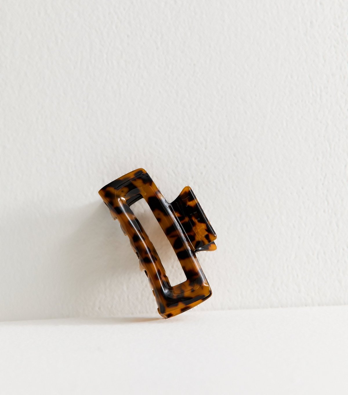 New Look Brown Tortoiseshell Effect Rectangular Hair Claw Clip New Look - 2