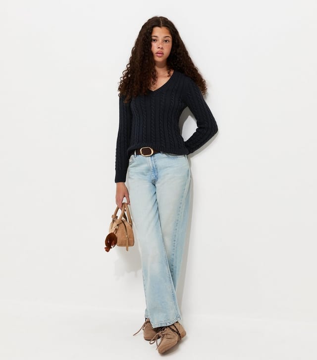 New Look Girls' Navy Cable Knit V-Neck Jumper New Look - 3