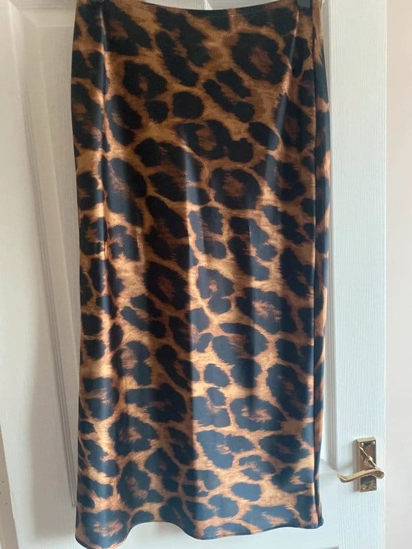 New Look New look leopard maxi skirt. - 1