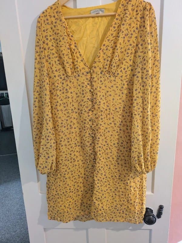 Never Fully Dressed Never Fully Dressed dress size medium