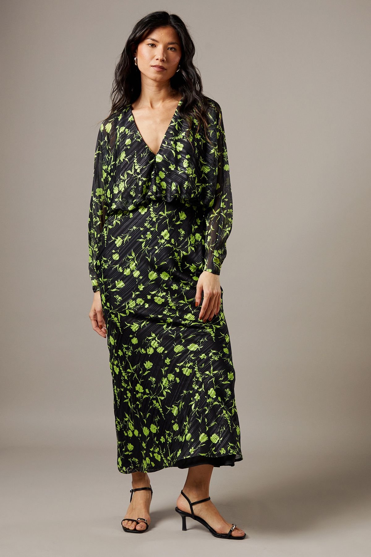 Warehouse Warehouse Women's Shadow Stripe Batwing Plunge Neck Midi Dress in Floral - 2