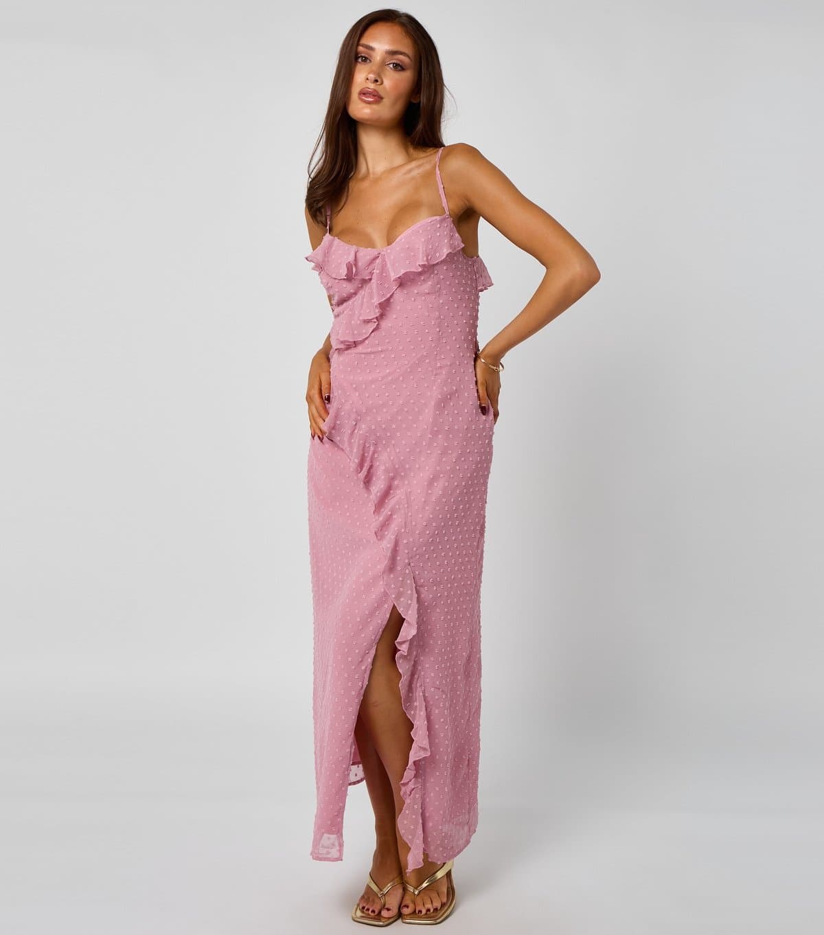 Urban Bliss Women's Pink Textured Ruffle Trim Maxi Dress Urban Bliss New Look