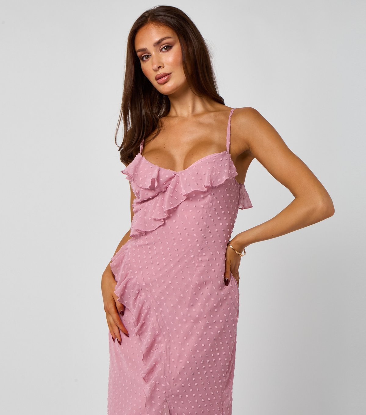 Urban Bliss Women's Pink Textured Ruffle Trim Maxi Dress Urban Bliss New Look - 3