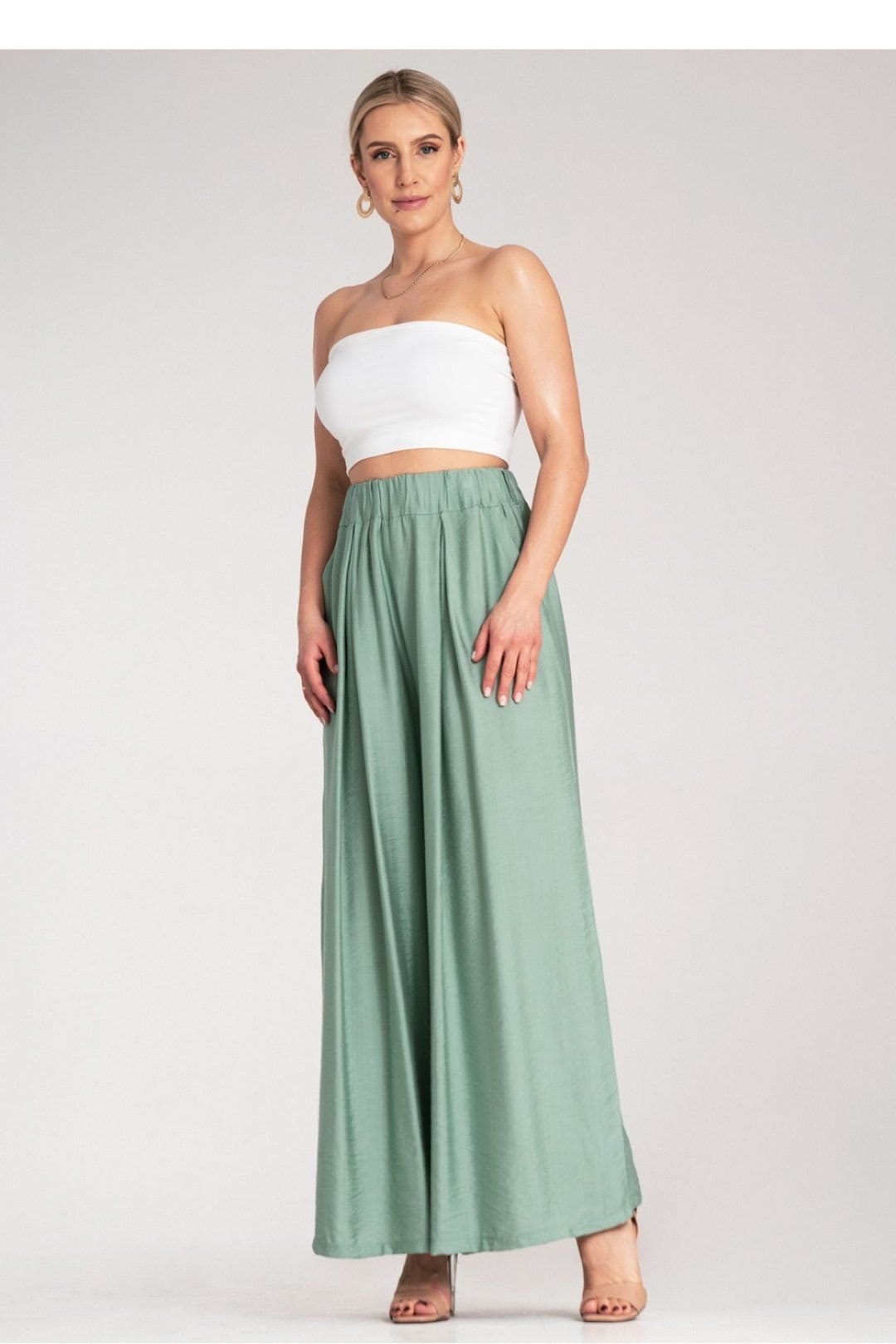 Love Lace Love Lace Women's Pleated High Waist Wide Leg Trousers in Green - 4