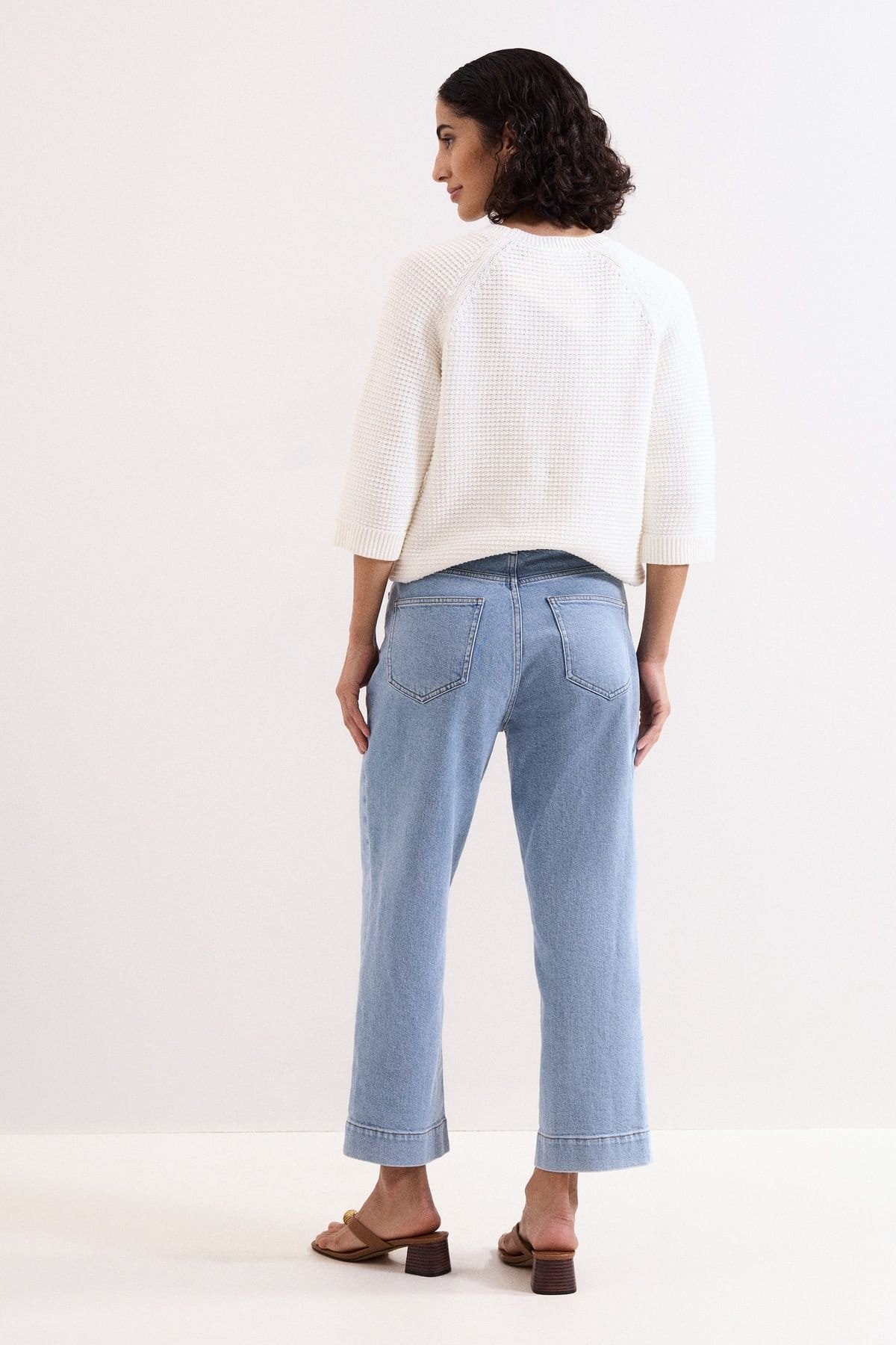 Phase Eight Phase Eight Women's Petite Lexi High-Rise Straight Jeans in Light Blue - 4