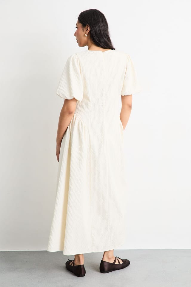 Warehouse Warehouse Women's Textured Godet Side Puff Sleeve Midi Dress in Cream - 3