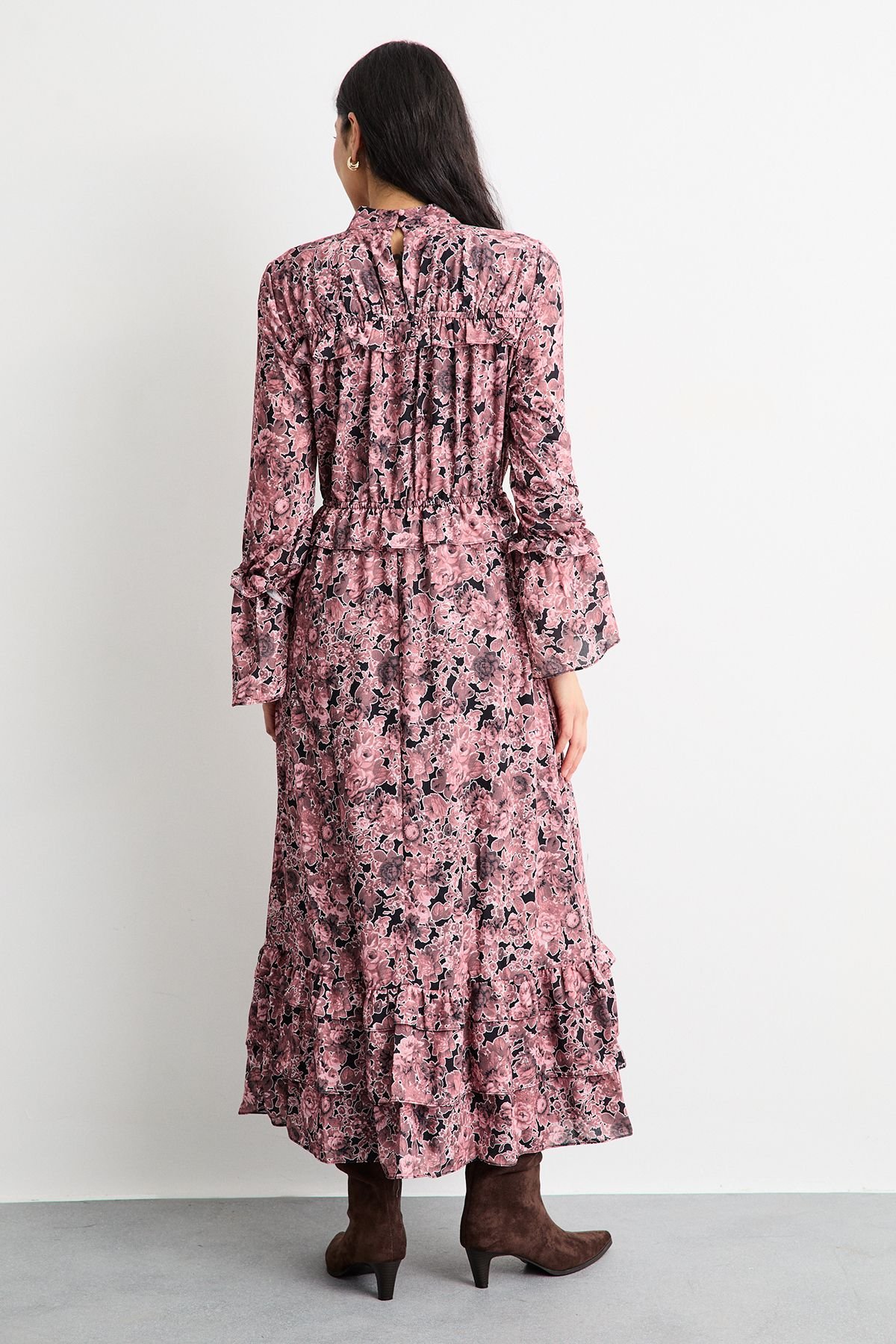 Warehouse Warehouse Women's Chiffon Shirred Frill Detail High Neck Midi Dress in Chocolate - 3