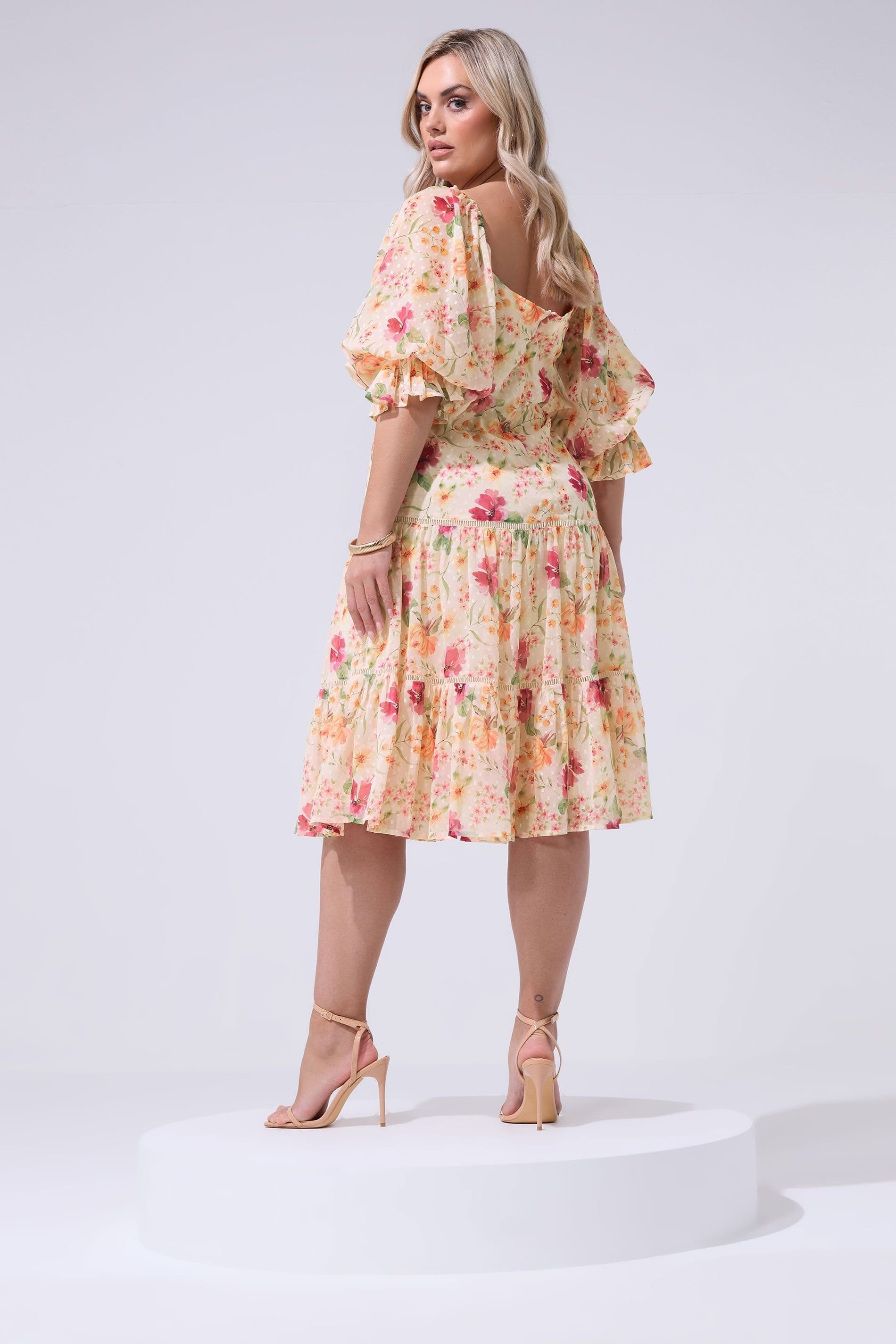 Yours Yours Women's Floral Midi Dress in Nude - 4