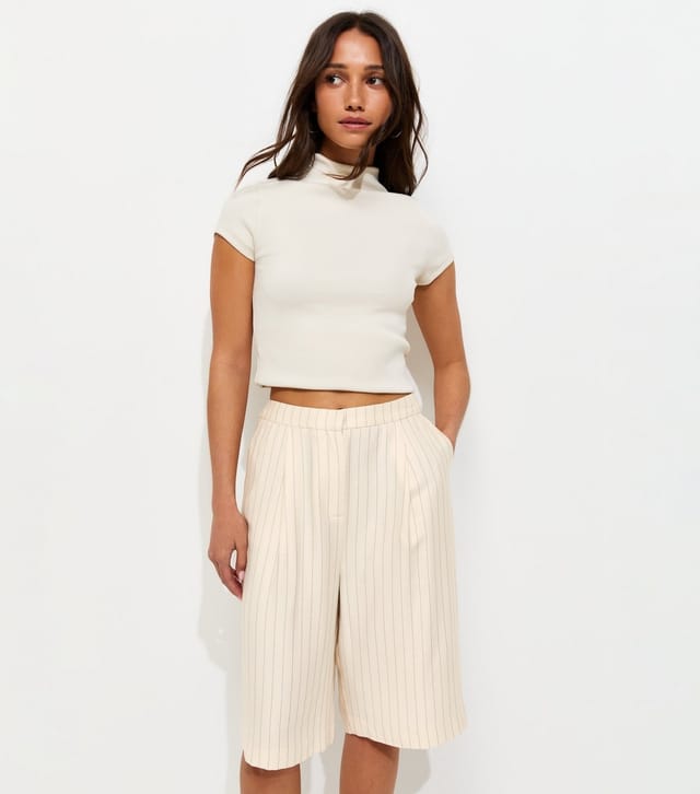 New Look Women's Cream Pinstripe Tailored Jort Shorts New Look - 2