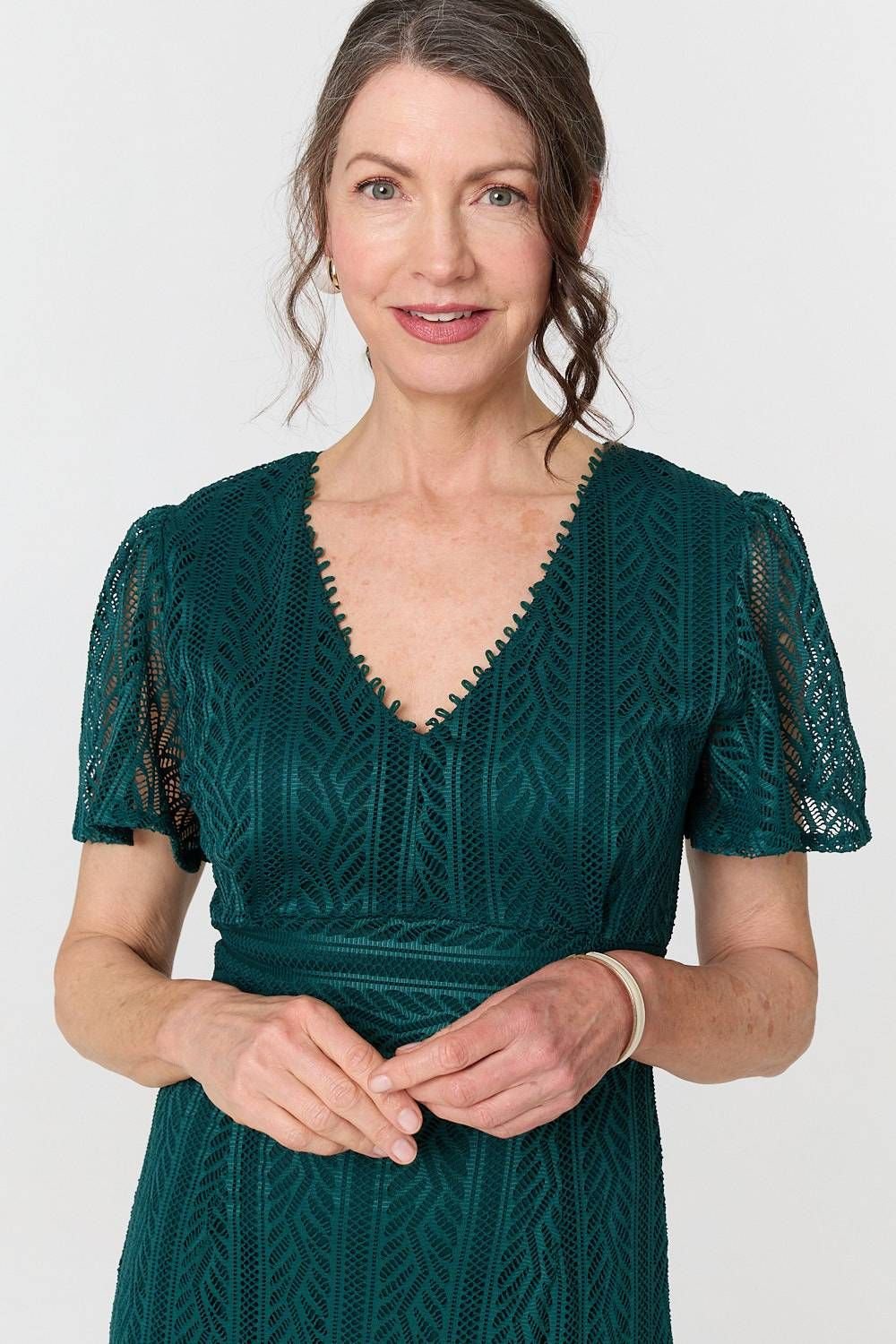 Izabel London Izabel London Women's Lace Layered Short Sleeve Midi Dress in Green - 4