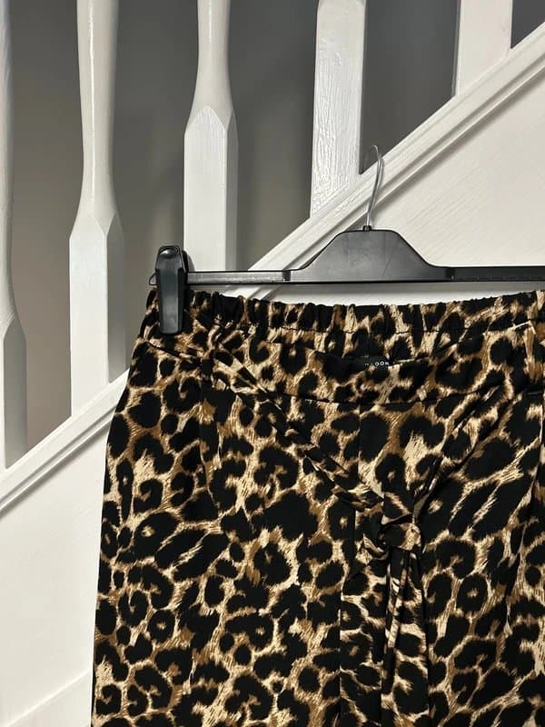 New Look (I93p) new look leopard wide leg trousers elasticated 16