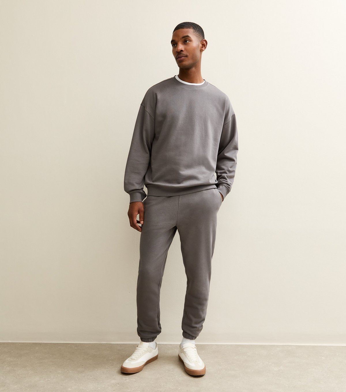 New Look Men's Grey Oversized Crew Neck Sweatshirt New Look - 3