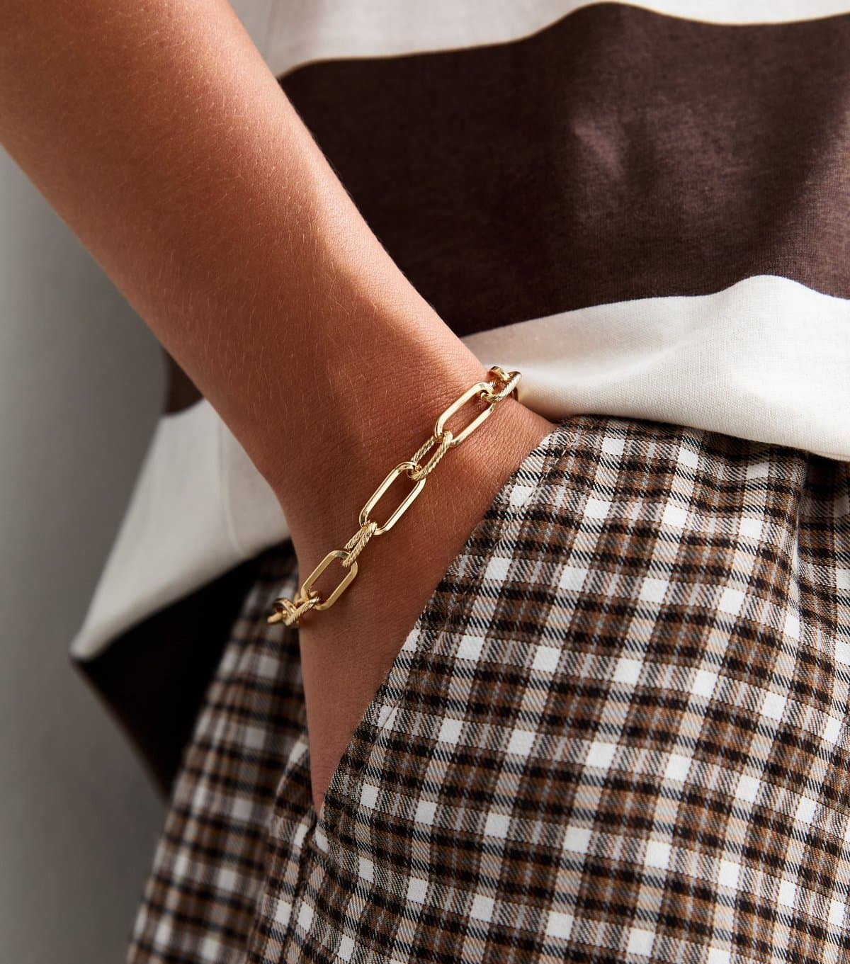 New Look Gold Tone Rectangular Link Bracelet New Look