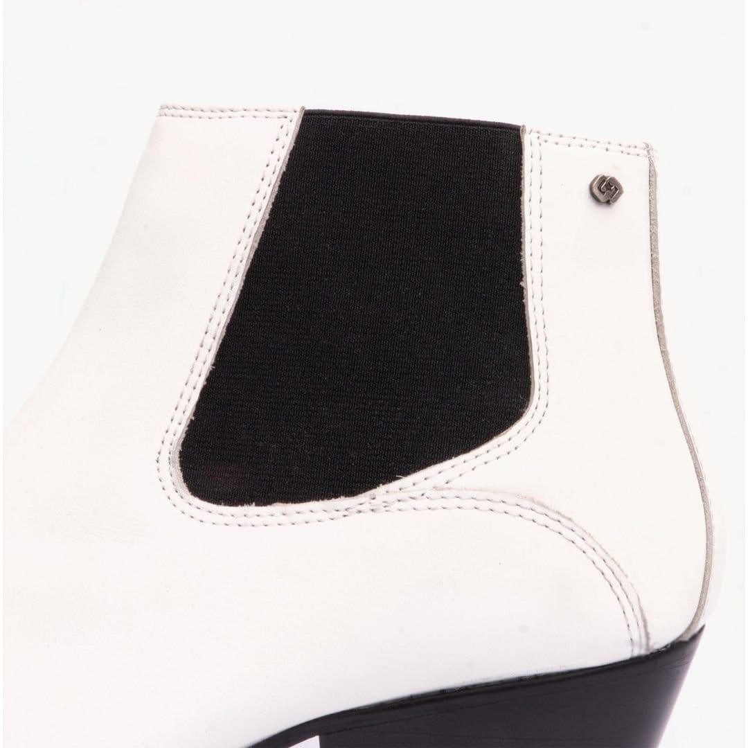 Club Cubano Club Cubano Men's Mccartney Pull On Cuban Heel Ankle Boots in White - 4