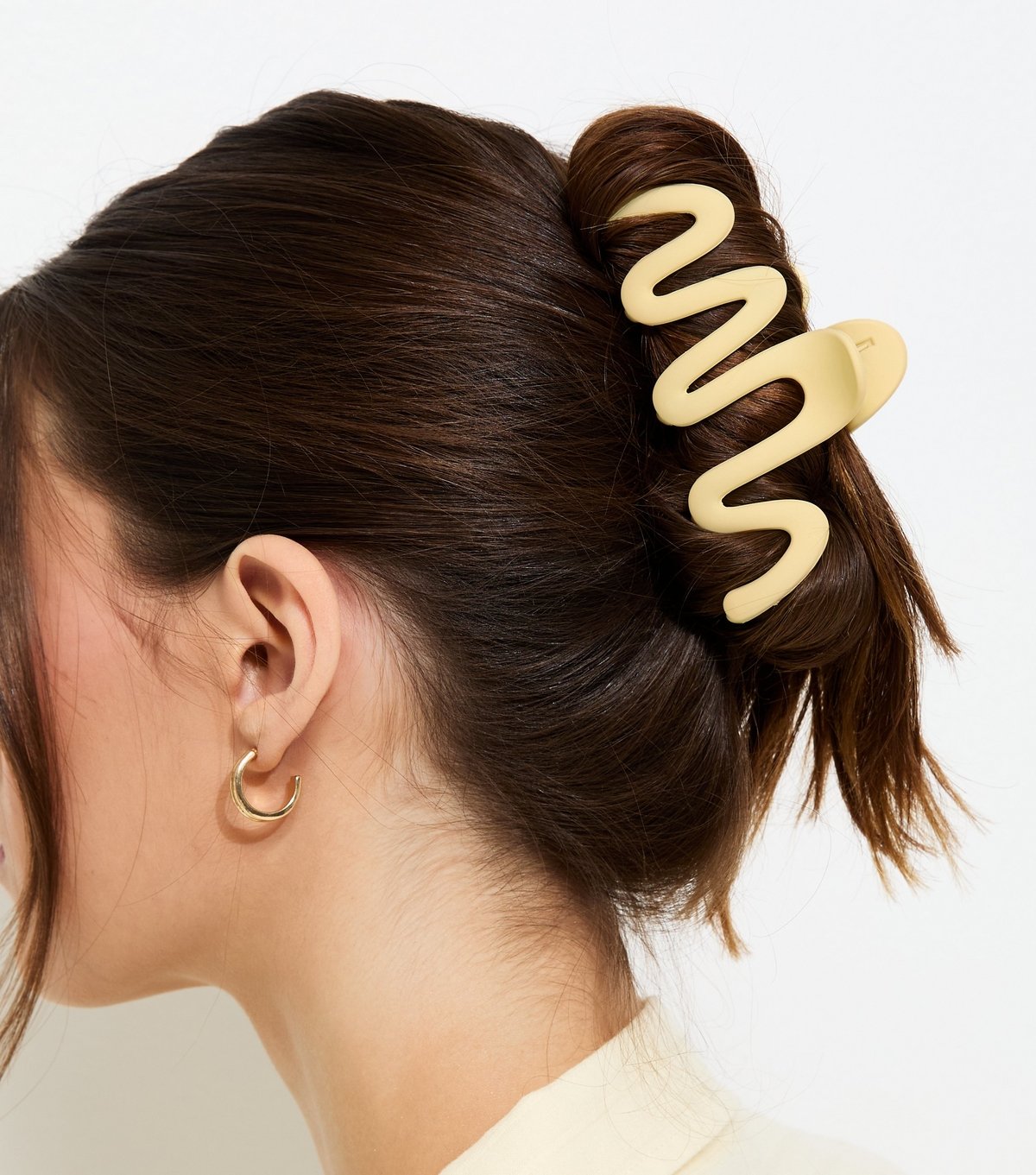 New Look Light Yellow Squiggle Hair Claw Clip New Look - 1