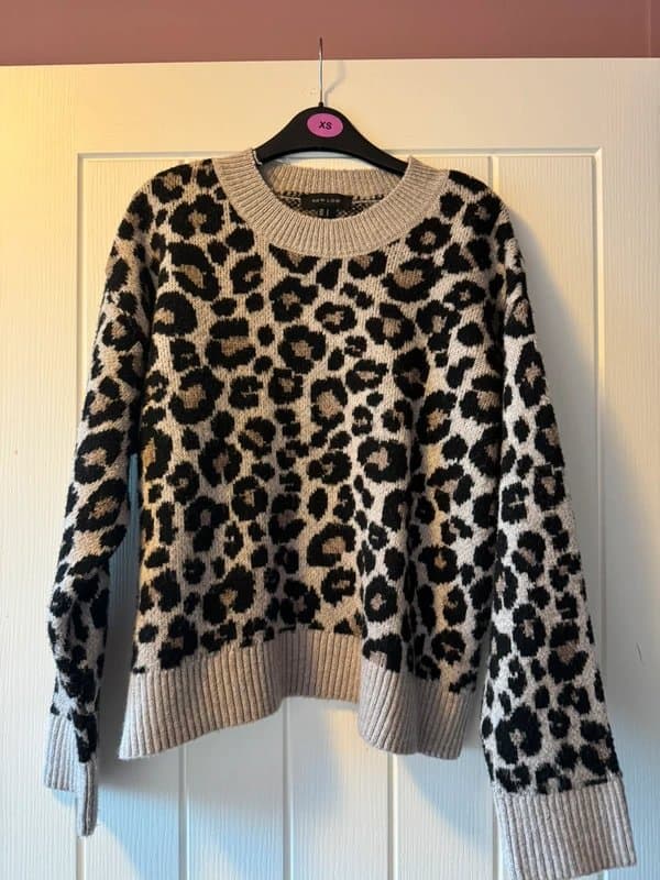 New Look Leopard print jumper