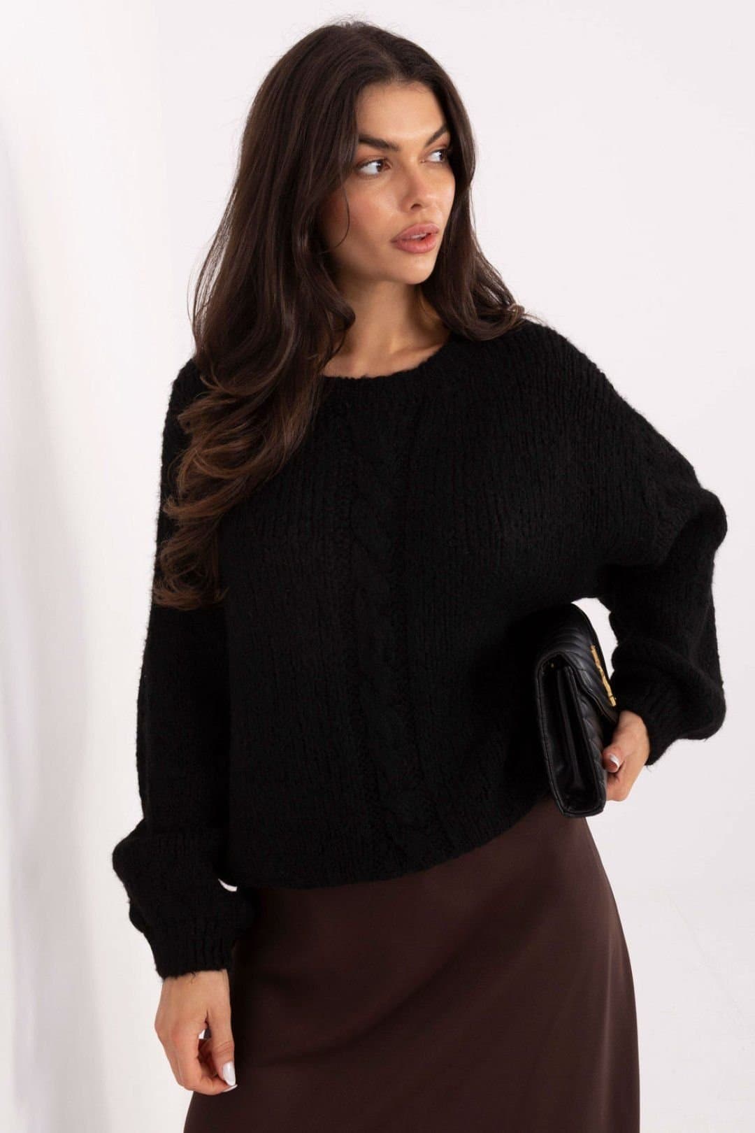 Love Lace Love Lace Women's Textured Puff Sleeve Loose Knit Sweater in Black