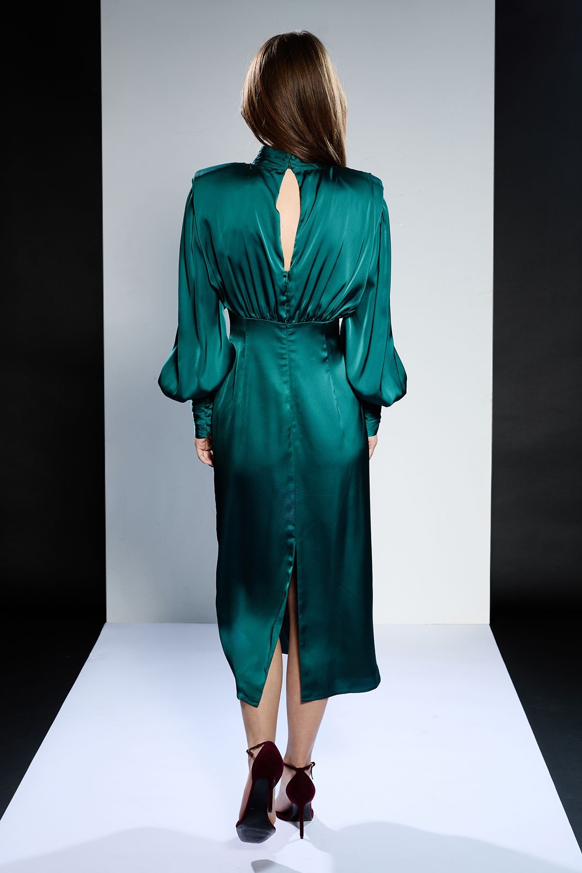 RUNWAY 1.8.1.8 RUNWAY 1.8.1.8 Women's High Neck Long Sleeve Satin Midi Dress in Green - 3