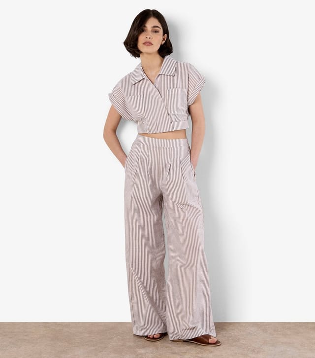 Apricot Women's Stone Striped Seersucker Crop Top Apricot New Look - 2