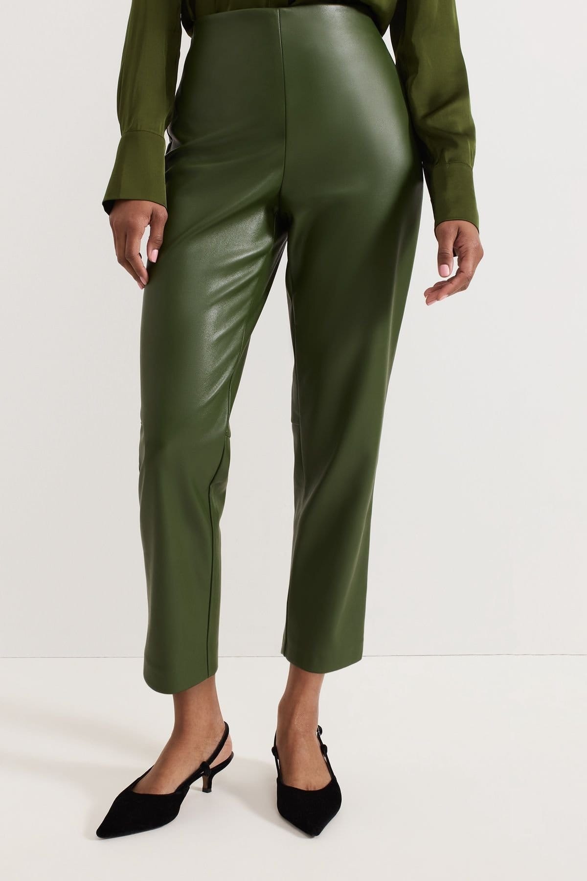 Phase Eight Phase Eight Women's Mya High-Rise Pu Crop Trousers in Dark Olive - 1