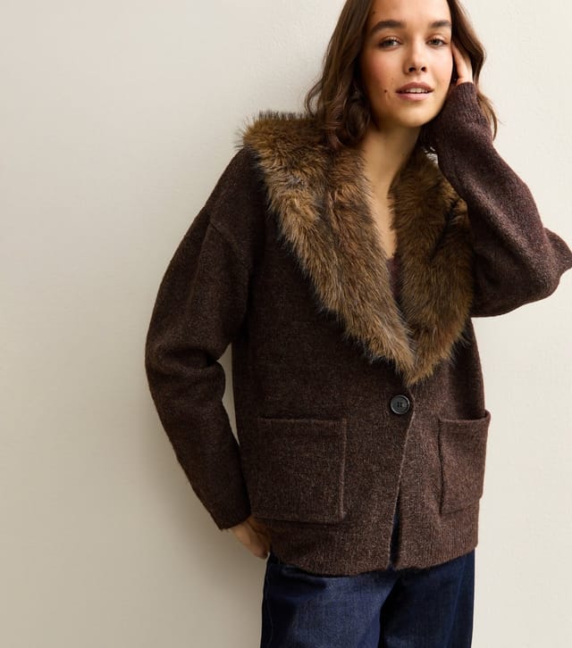 New Look Women's Dark Brown Cardigan with Detachable Faux Fur Collar New Look - 2