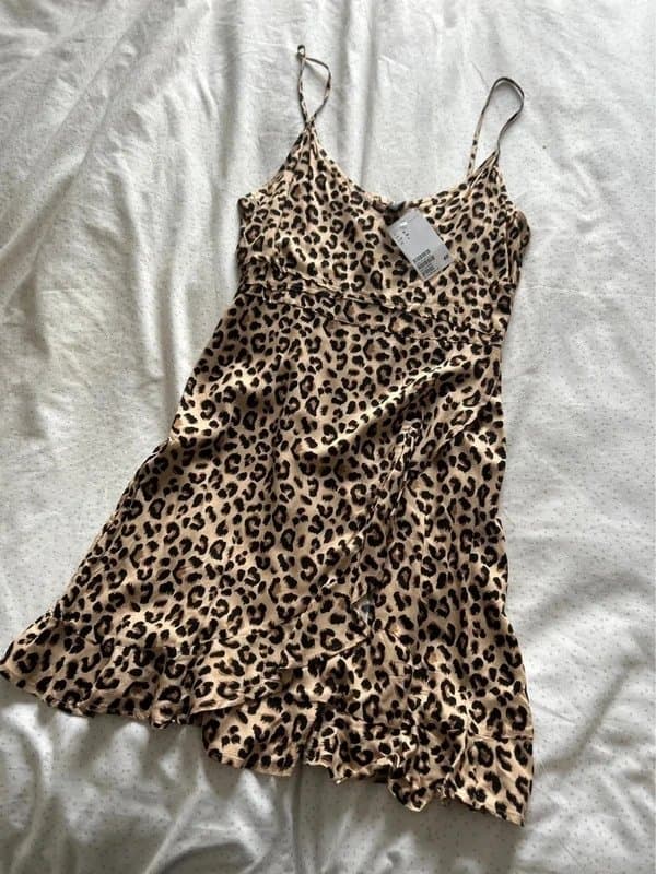 H&M Divided H&M divided leopard print ruffle mini dress