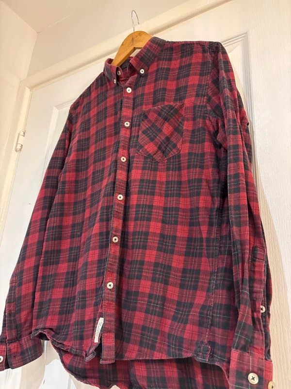 River Island Men's shirt