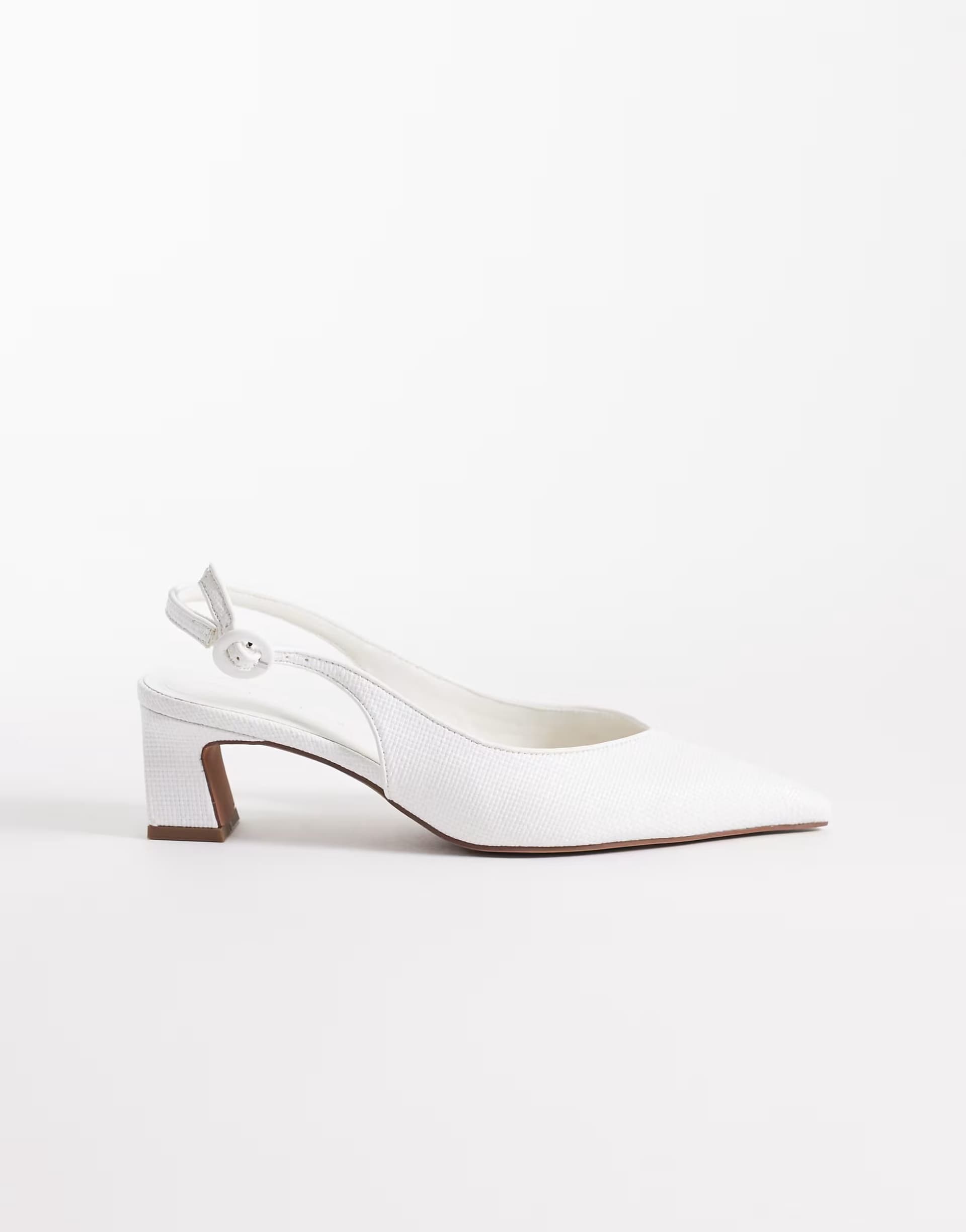 ASOS ASOS DESIGN Swift slingback block heeled shoes in white raffia