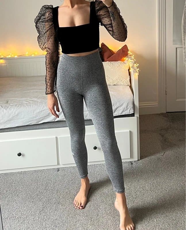 Bershka Bershka black crop top