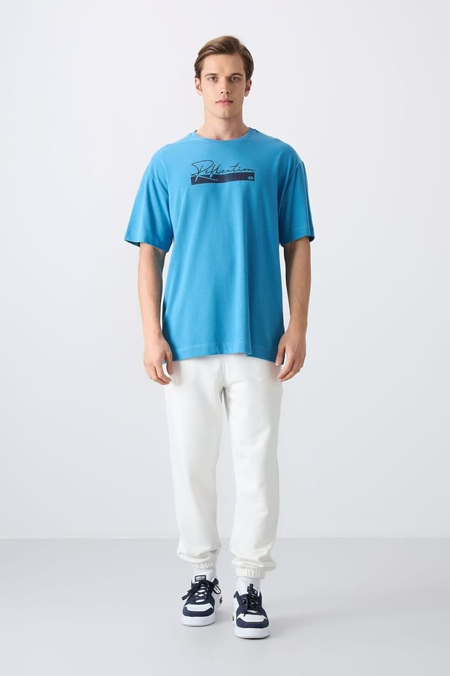 Tommy Life Tommy Life Men's Oversized Logo Crew Neck T-Shirt in Blue - 2