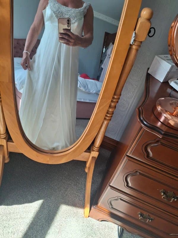 Monsoon Ivory monsoon bridal dress size 14