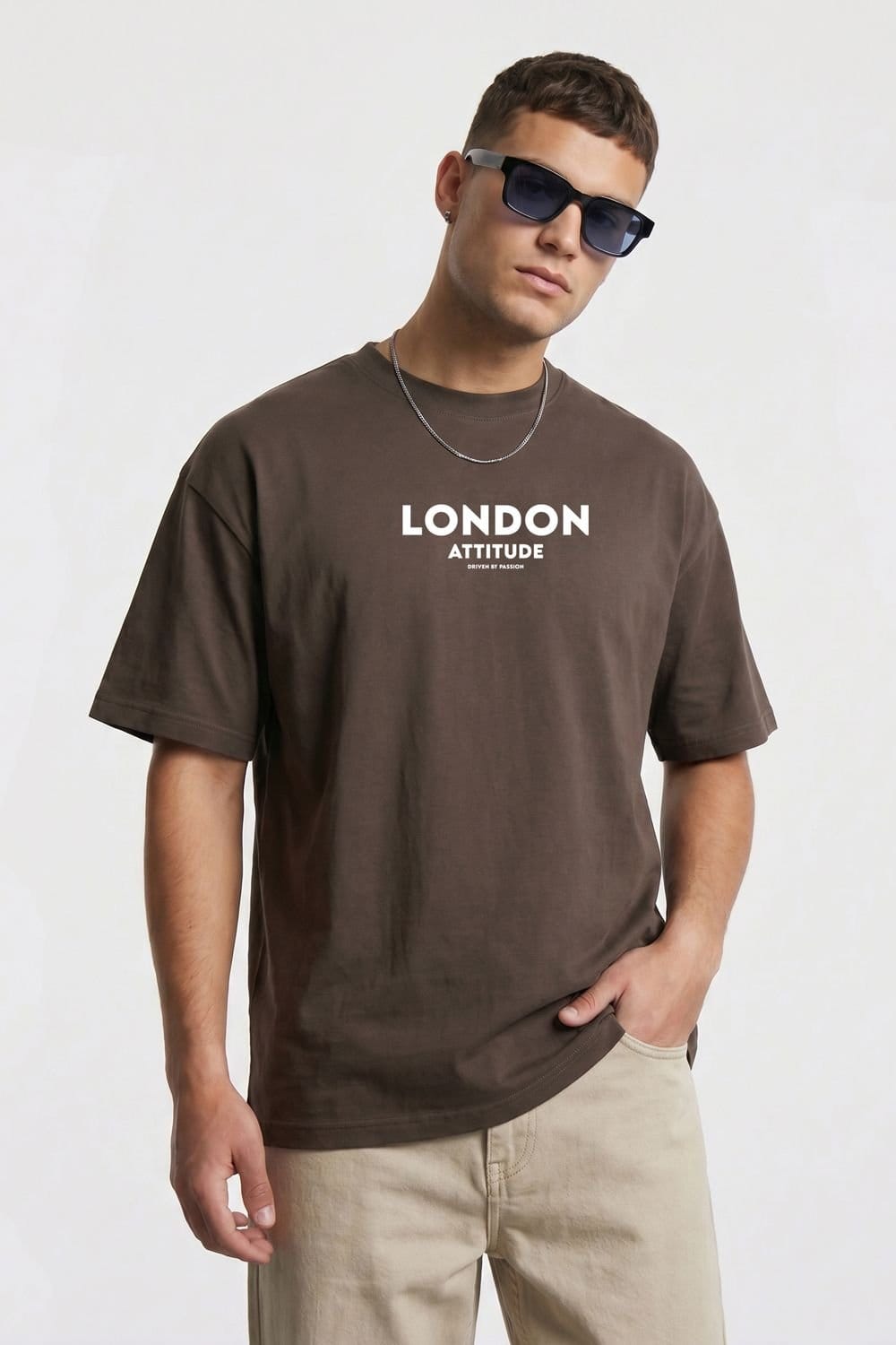 LONDON ATTITUDE LONDON ATTITUDE Men's Original Creators Oversized Heavyweight Streetwear Graphic T-Shirt in Chocolate - 4