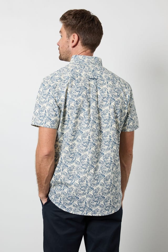 Maine Maine Men's Blue Leaf Print Oxford Short Sleeve Shirt - 3