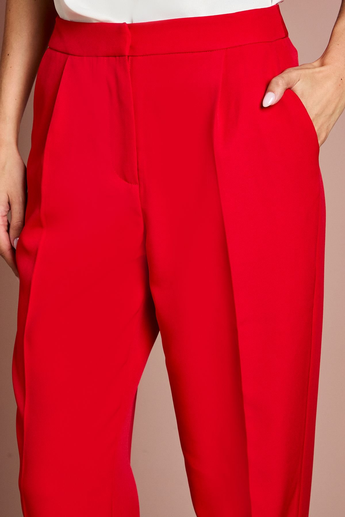 Coast Coast Women's Pleat Front Straight Leg Formal Trouser in Red - 4