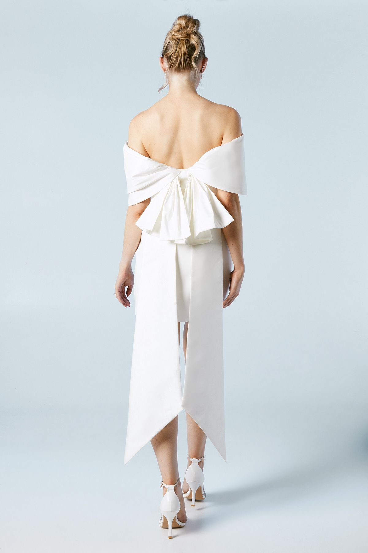 Coast Coast Women's Statement Bardot Taffeta Crepe Mini Bridal Dress in Ivory - 4