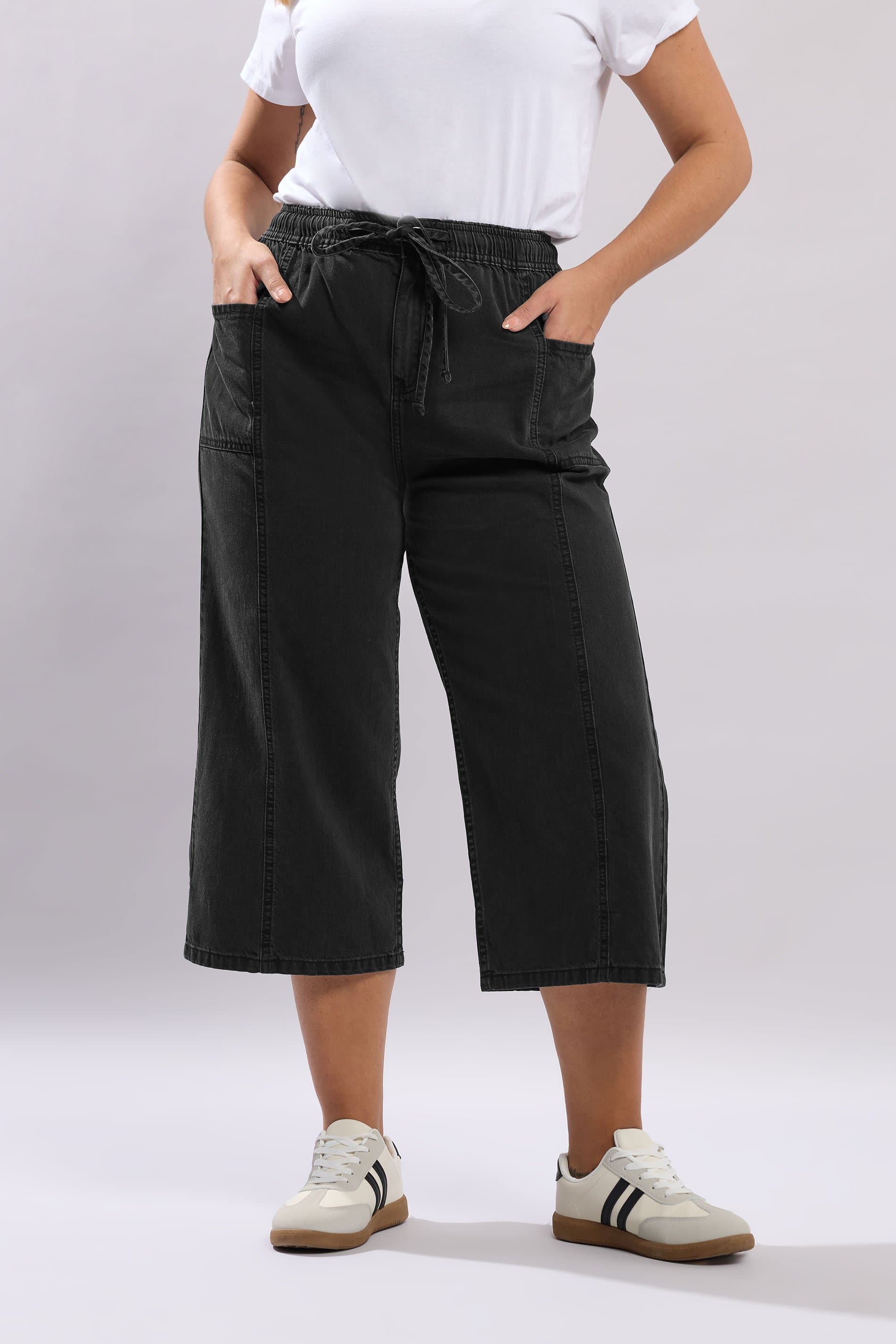 Yours Plus Size Washed Black Cropped Denim Trousers