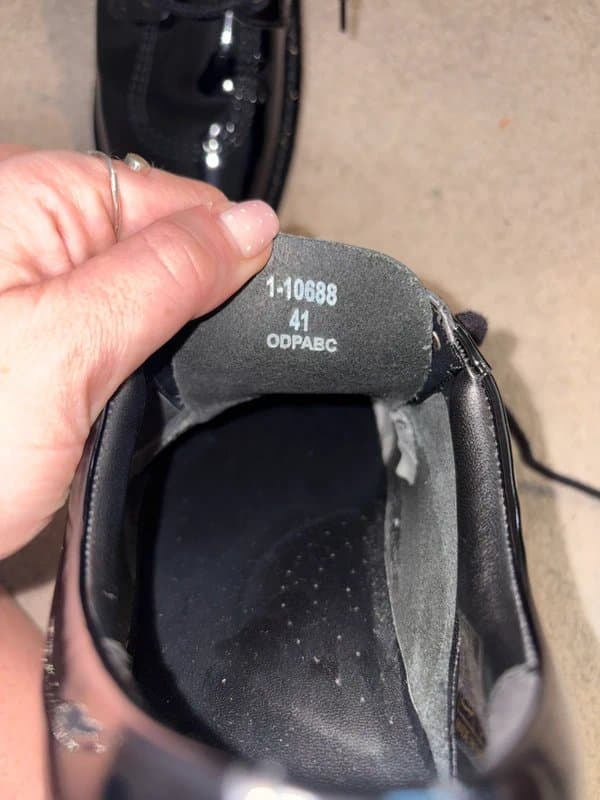 Kickers Black Patent Lace Up Low Kicker Shoe Boots Size 8 41 School Stylish Cool Smart Work unisex