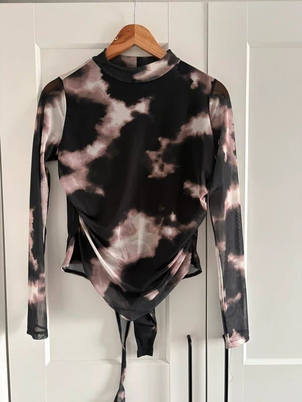 New Look New Look patterned mesh bodysuit size 16