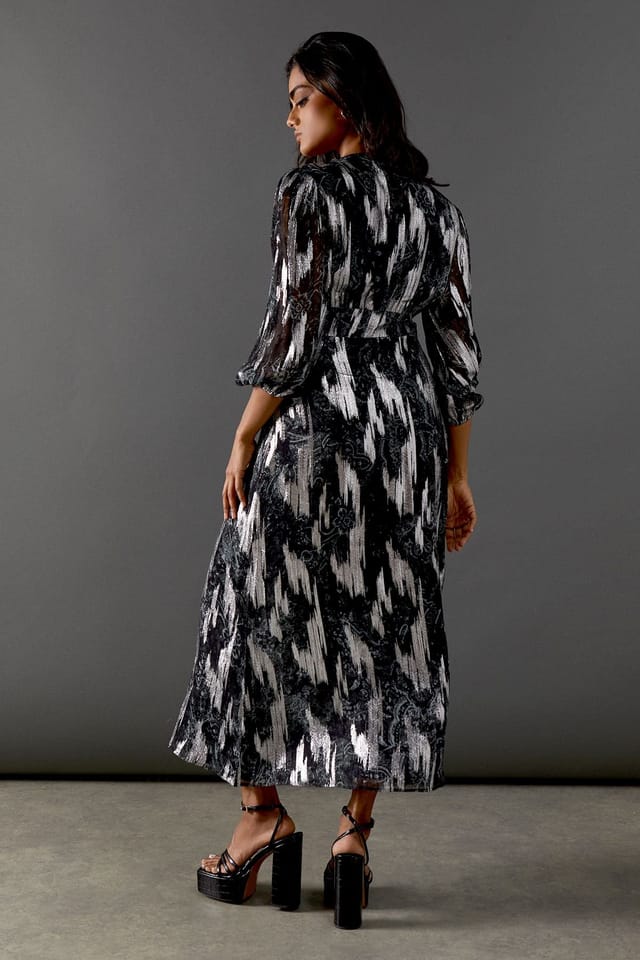 Warehouse Warehouse Women's Metallic Paisley Jacquard Plunge Neck Button Through Midi Dress in Grey - 3
