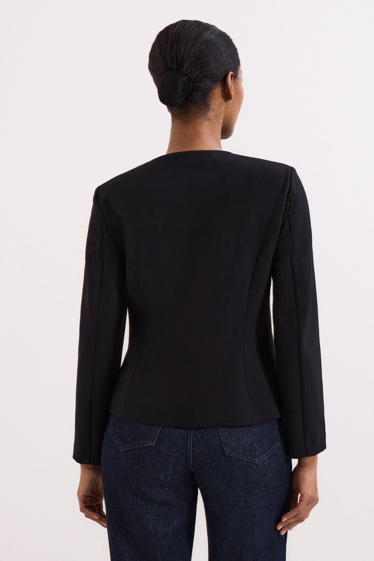 Phase Eight Phase Eight Women's Danni Ponte Jacket in Black - 4