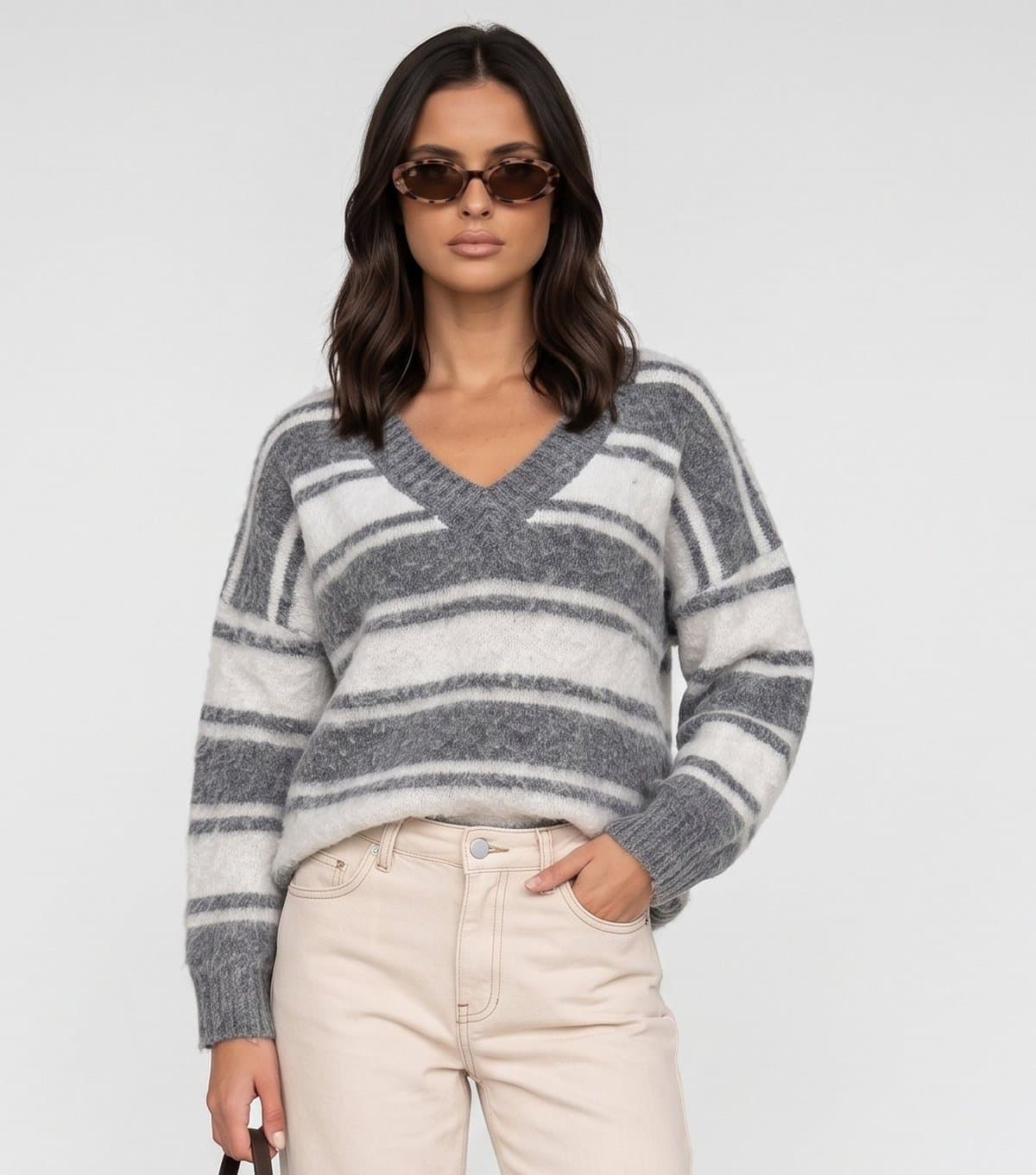 Urban Bliss Women's Grey V-Neck Striped Jumper Urban Bliss New Look