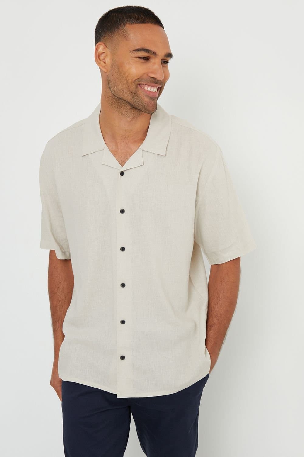 Threadbare Threadbare Men's 'Kylian' Linen Blend Revere Collar Short Sleeve Shirt in Stone
