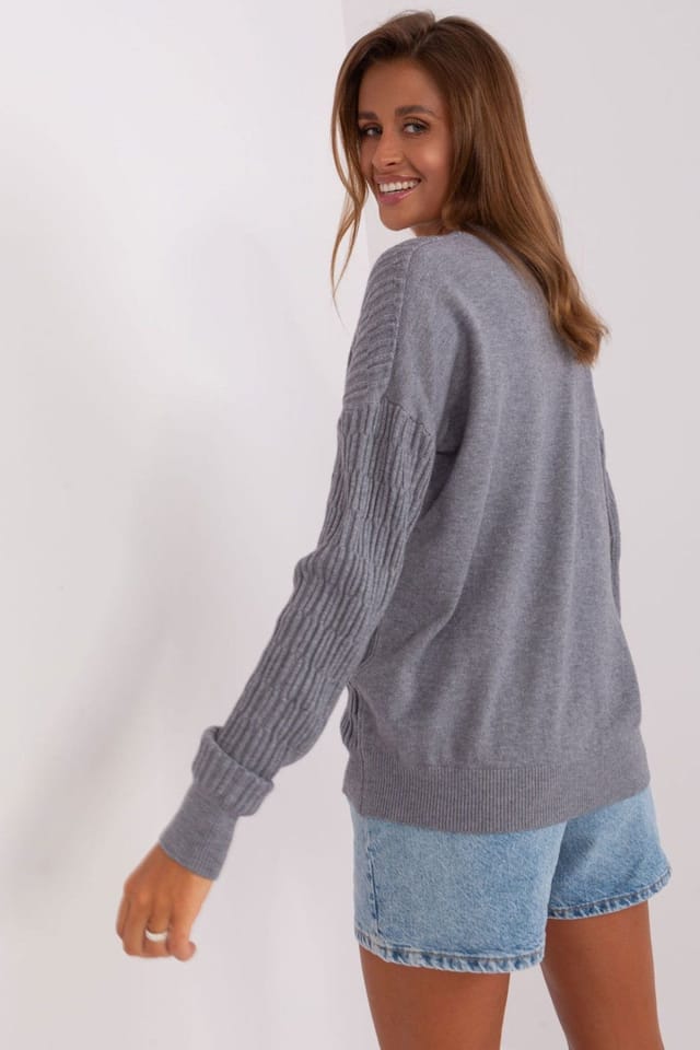 Love Lace Love Lace Women's Variegated Round Neck Long Sleeve Sweater in Grey - 3