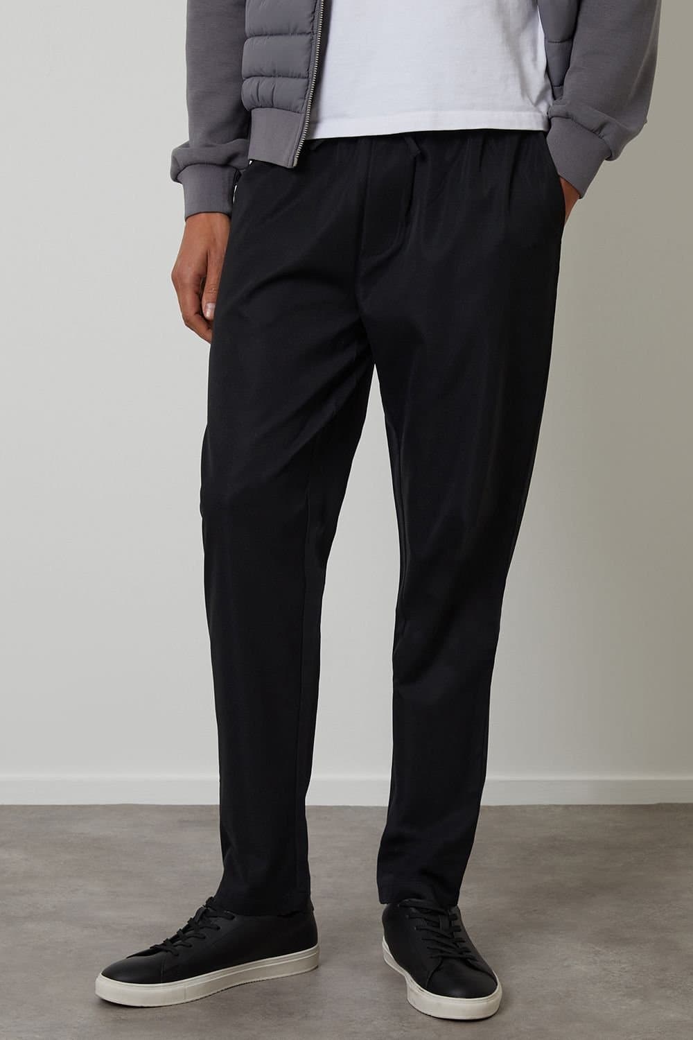 Threadbare Threadbare Men's Straight Fit Drawcord Trousers in Black